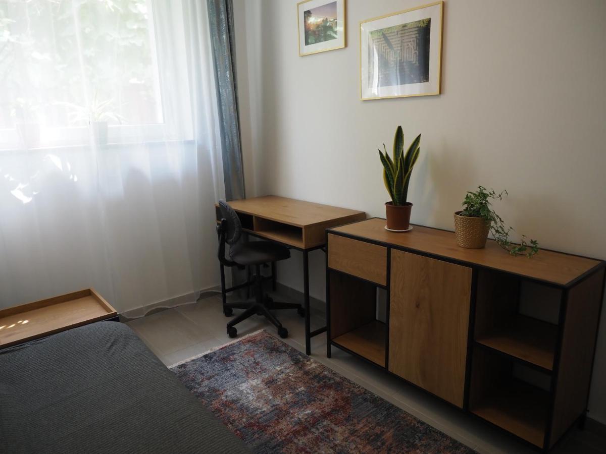 Adobe Apartment - Przytulny I Free Parking Breslavia Exterior foto
