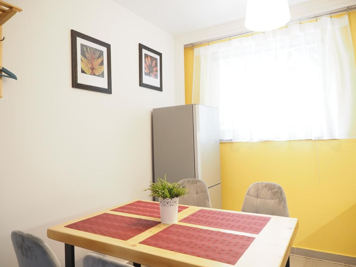 Adobe Apartment - Przytulny I Free Parking Breslavia Exterior foto