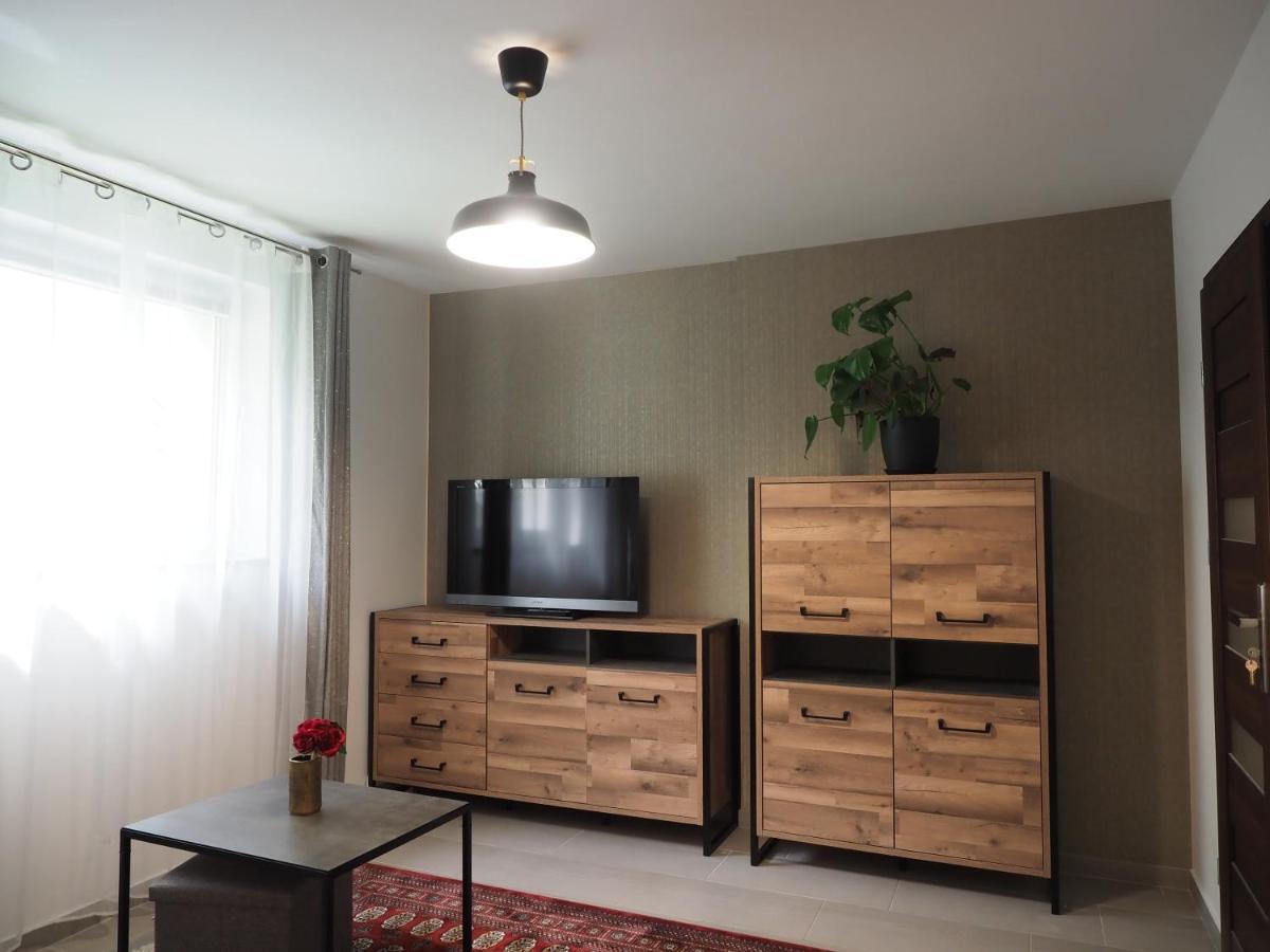 Adobe Apartment - Przytulny I Free Parking Breslavia Exterior foto