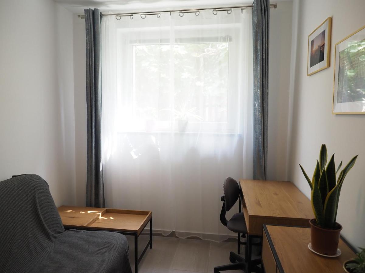 Adobe Apartment - Przytulny I Free Parking Breslavia Exterior foto