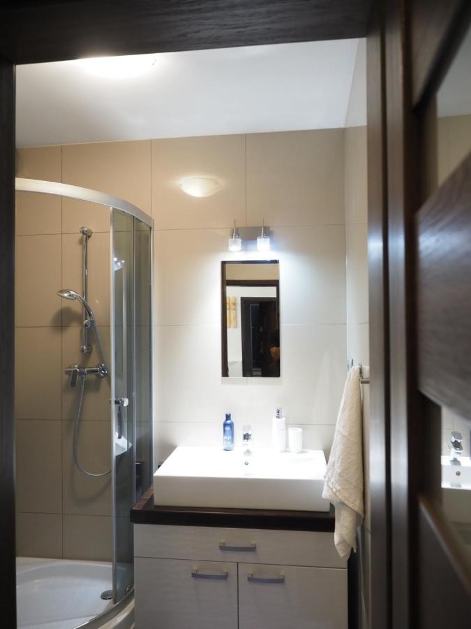 Adobe Apartment - Przytulny I Free Parking Breslavia Exterior foto